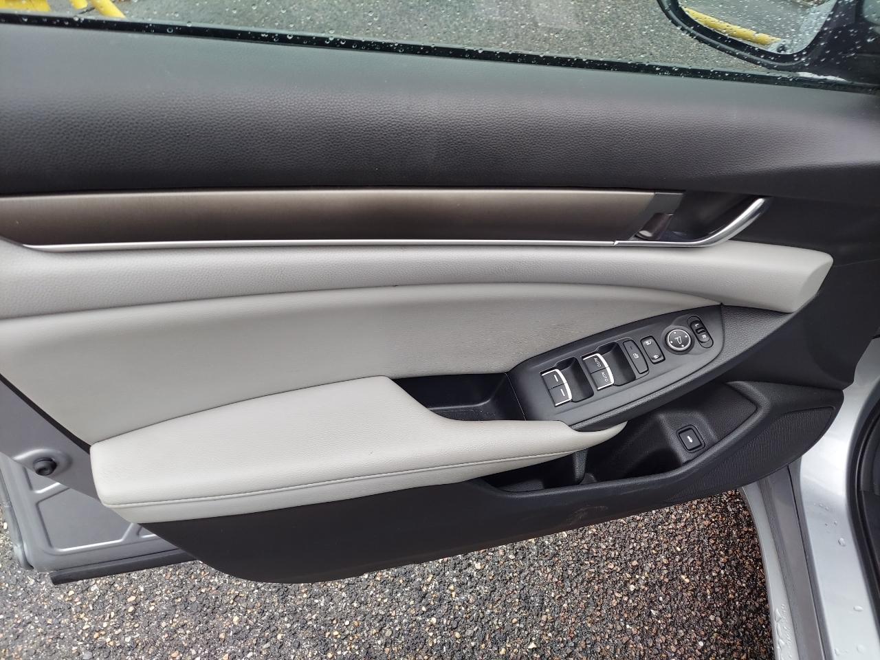 Honda Accord LX CVT 2019