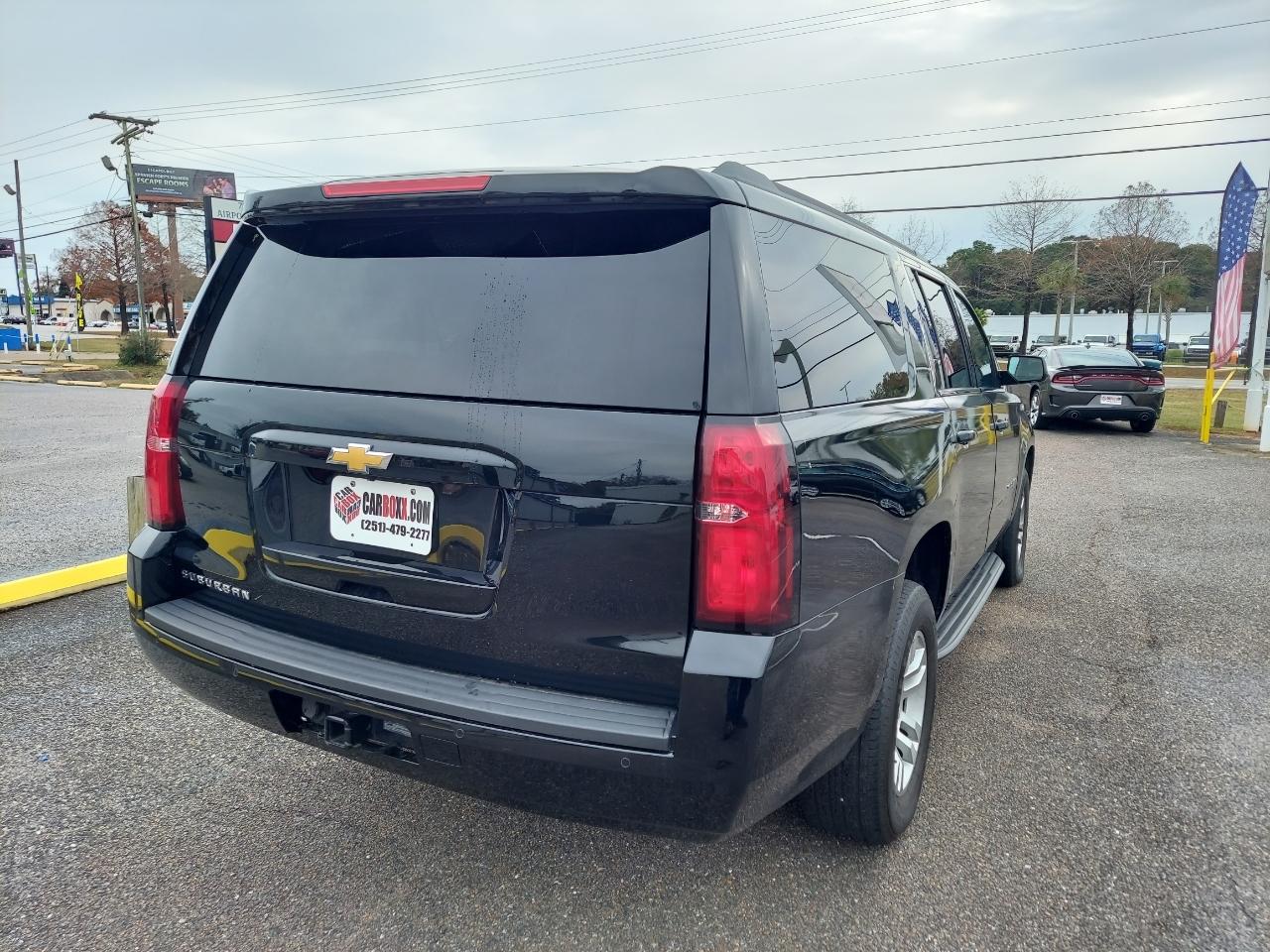 Chevrolet Suburban LS 2WD 2020