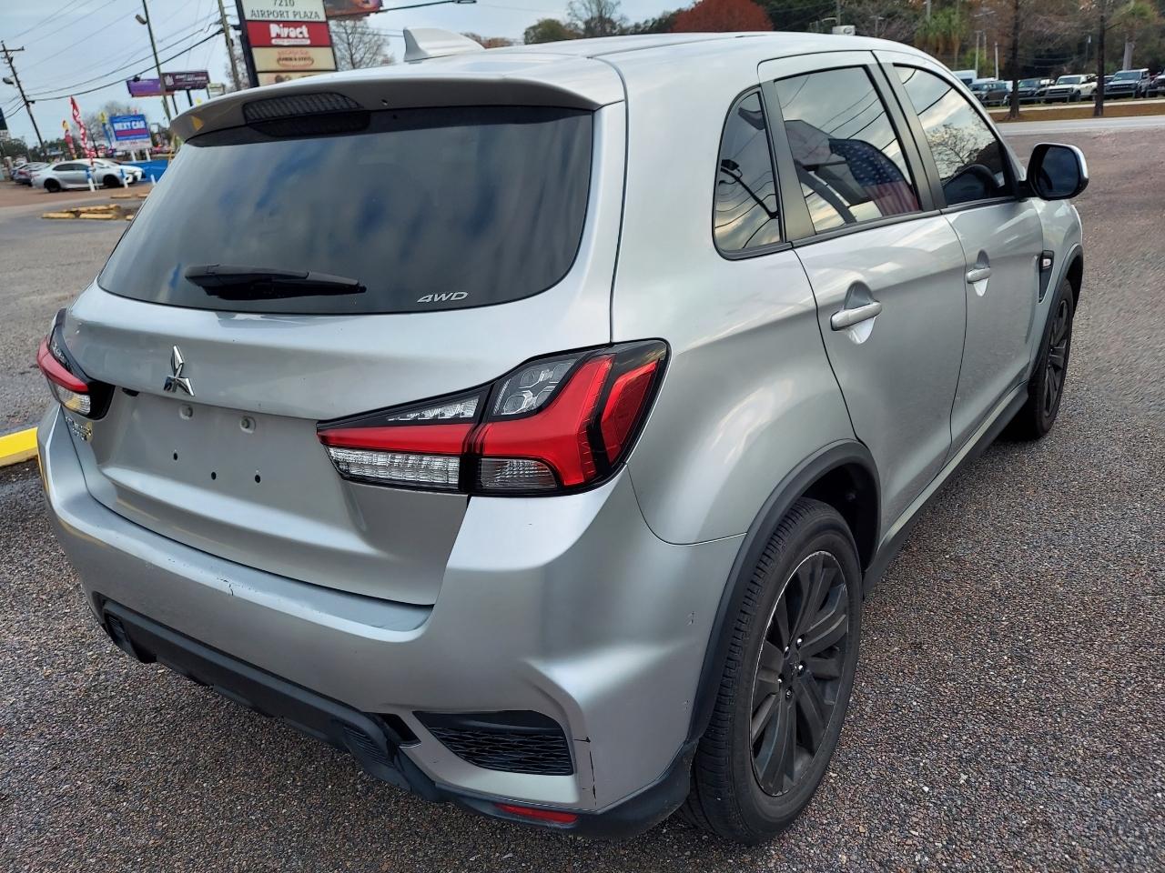 Mitsubishi Outlander Sport 2.0 ES AWD 2021