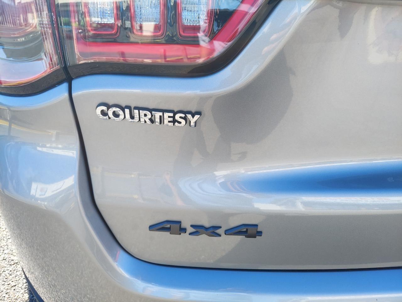 Jeep Compass Trailhawk 2023