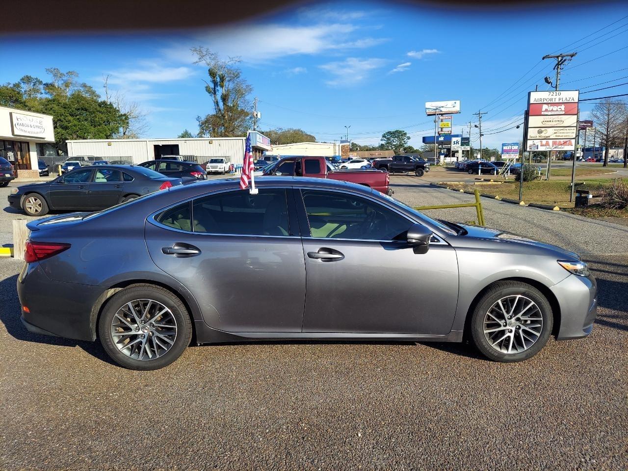 Lexus ES 350 Sedan 2018