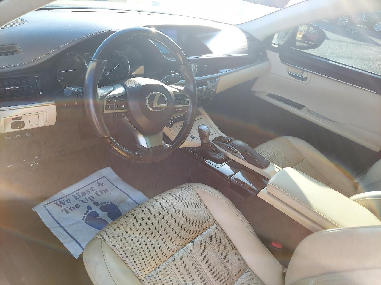 Lexus ES 350 Sedan 2018