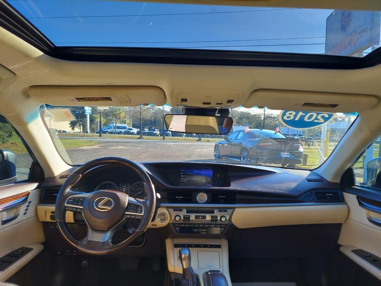 Lexus ES 350 Sedan 2018