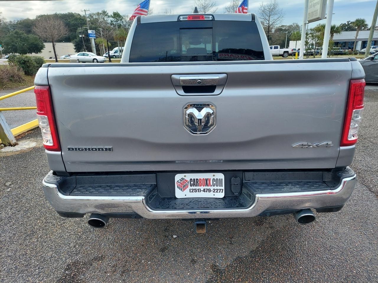 RAM 1500 Big Horn Crew Cab SWB 4WD 2020