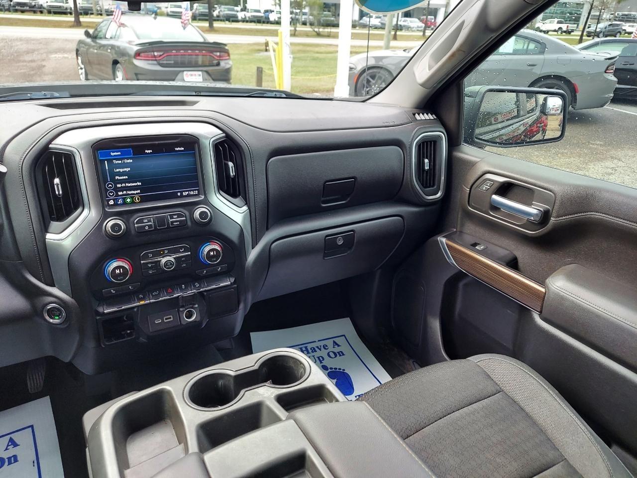 Chevrolet Silverado 1500 RST Crew Cab 4WD 2019