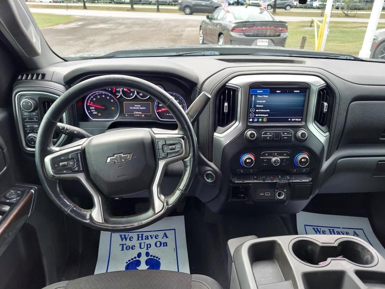 Chevrolet Silverado 1500 RST Crew Cab 4WD 2019