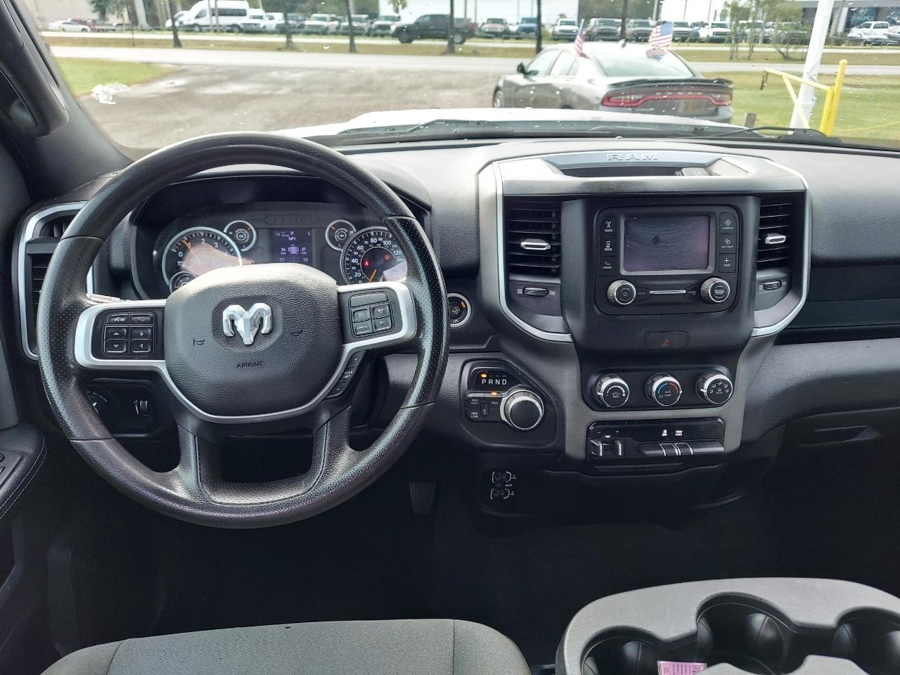 RAM 2500 Tradesman Crew Cab SWB 4WD 2021