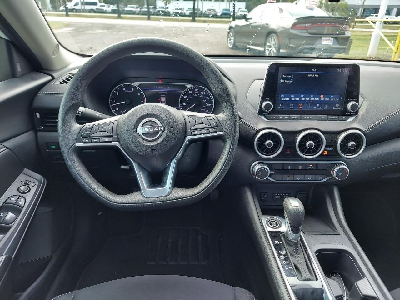 Nissan Sentra SV 2025