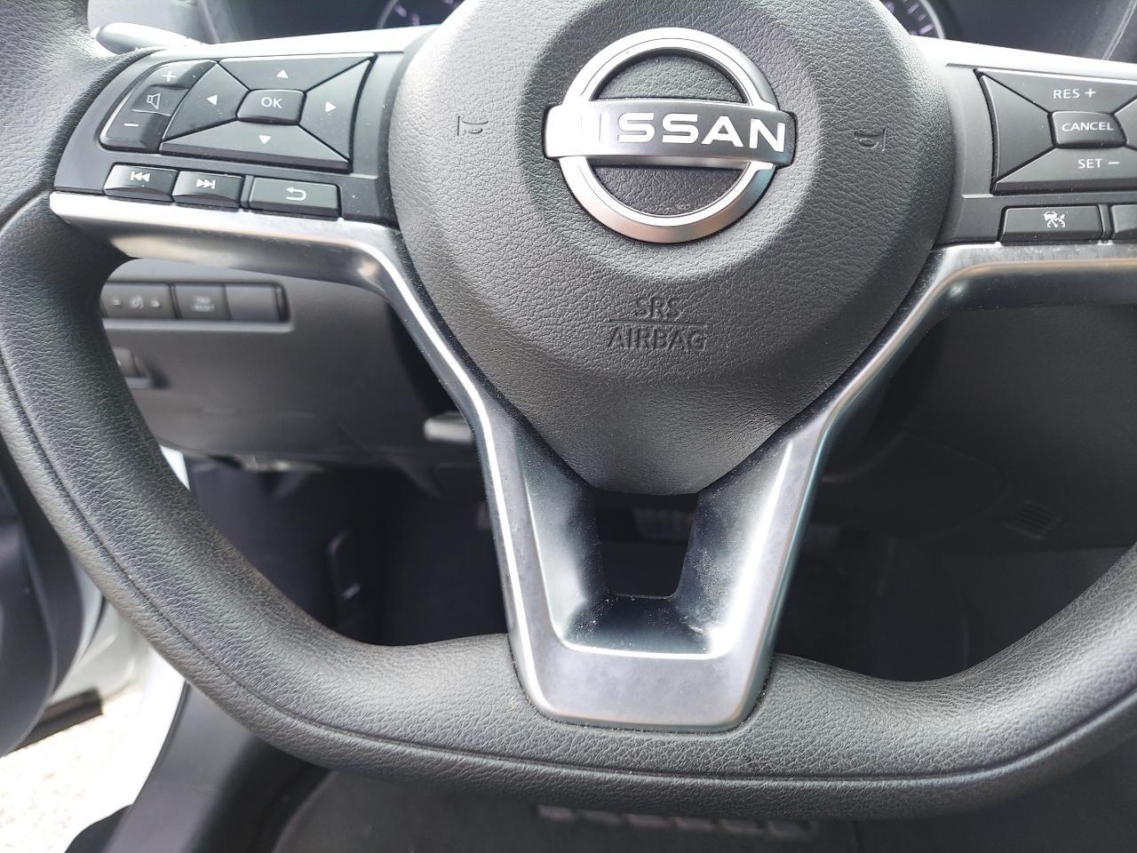 Nissan Sentra SV 2025