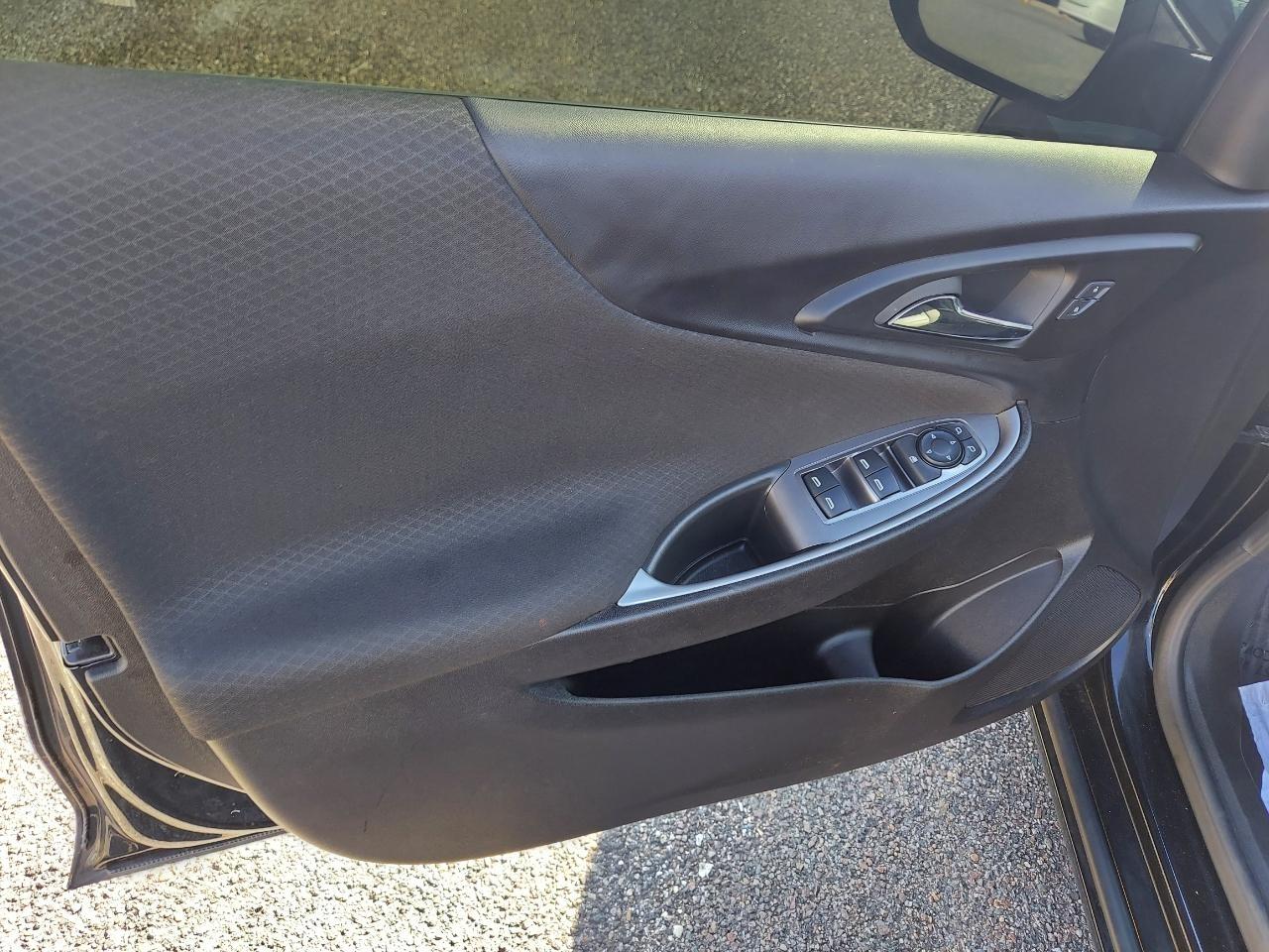 Chevrolet Malibu LS 2025
