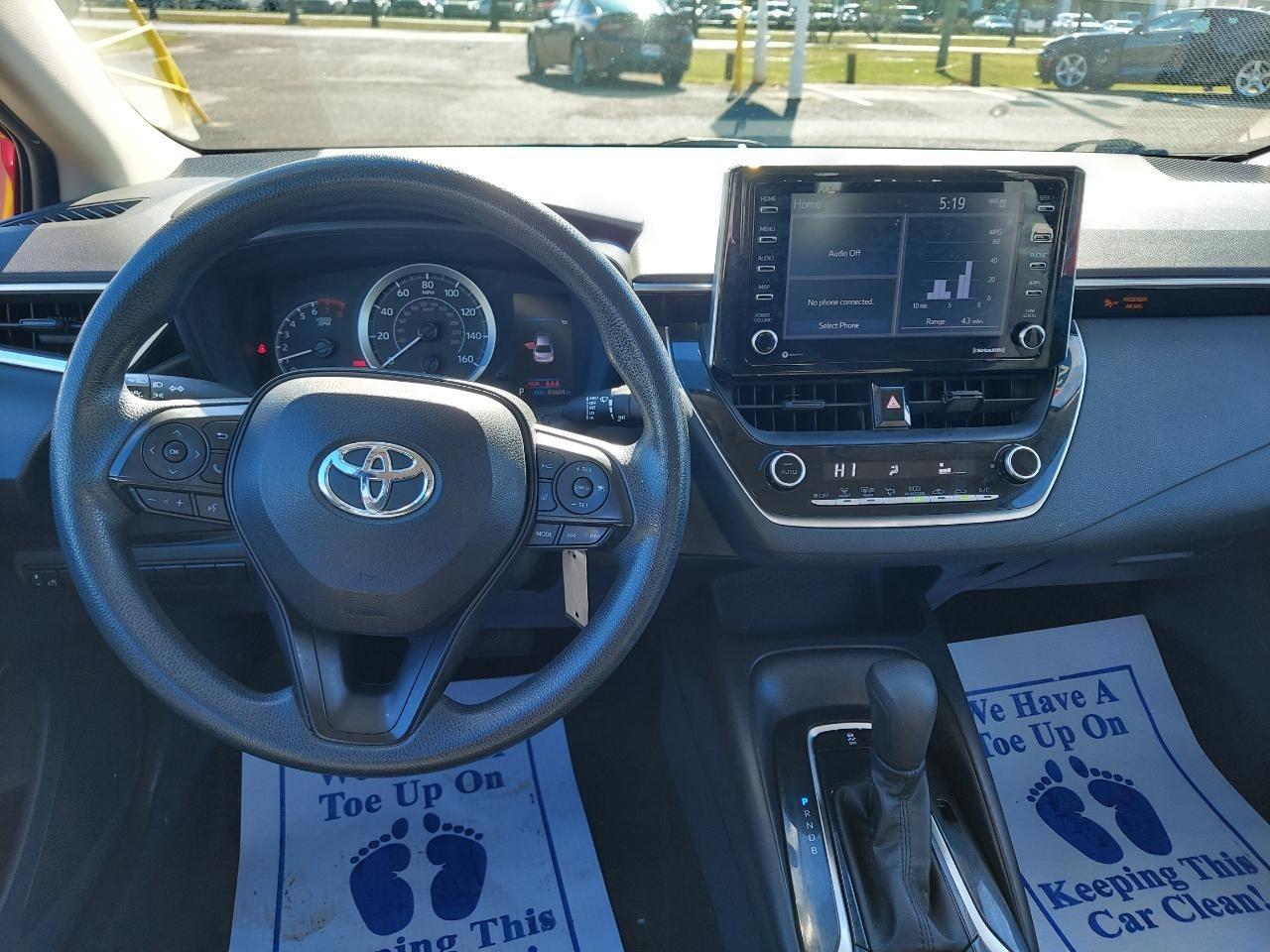 Toyota Corolla LE 2021