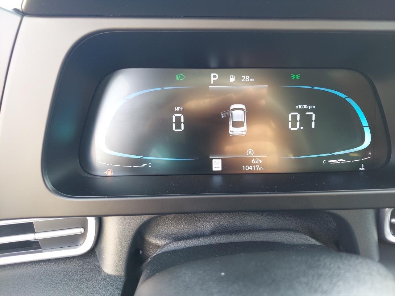 Hyundai Elantra SE 2025