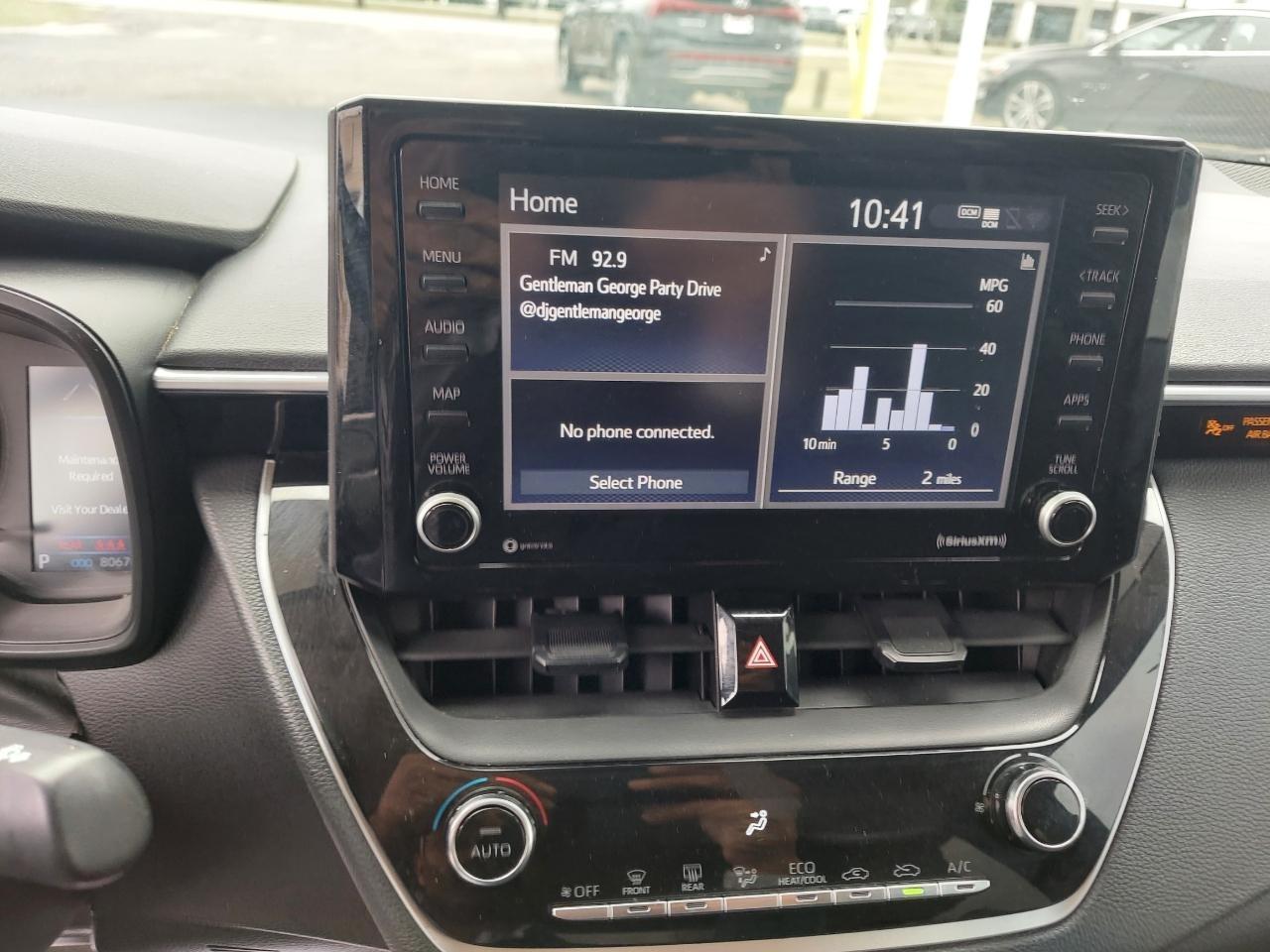 Toyota Corolla LE 2022