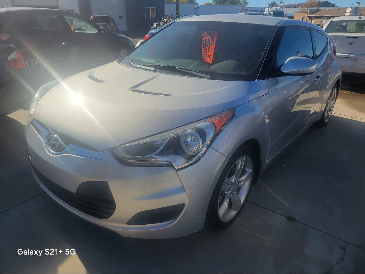 Hyundai Veloster Base 2013 Hyundai Veloster Base 2013