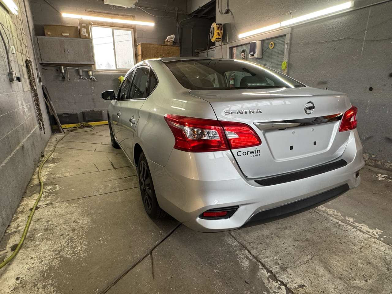 Nissan Sentra S CVT 2018