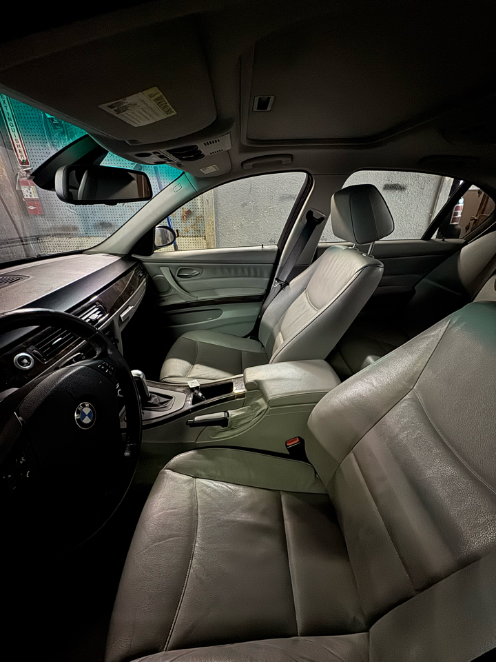 BMW 3-Series 328xi 2007