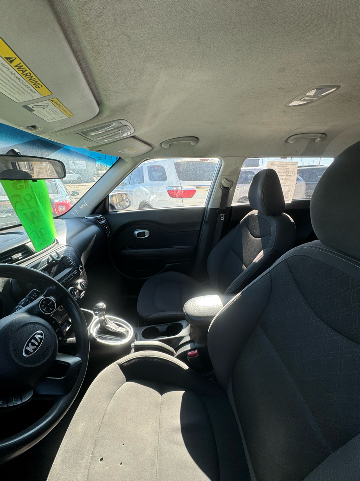 Kia Soul Base 2015 Kia Soul Base 2015