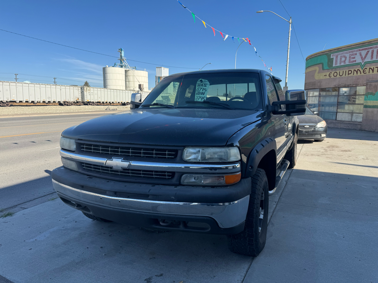 Chevrolet Silverado 1500 LT Ext. Cab 3-Door Short Bed 4WD 2000 Chevrolet Silverado 1500 LT Ext. Cab 3-Door Short Bed 4WD 2000