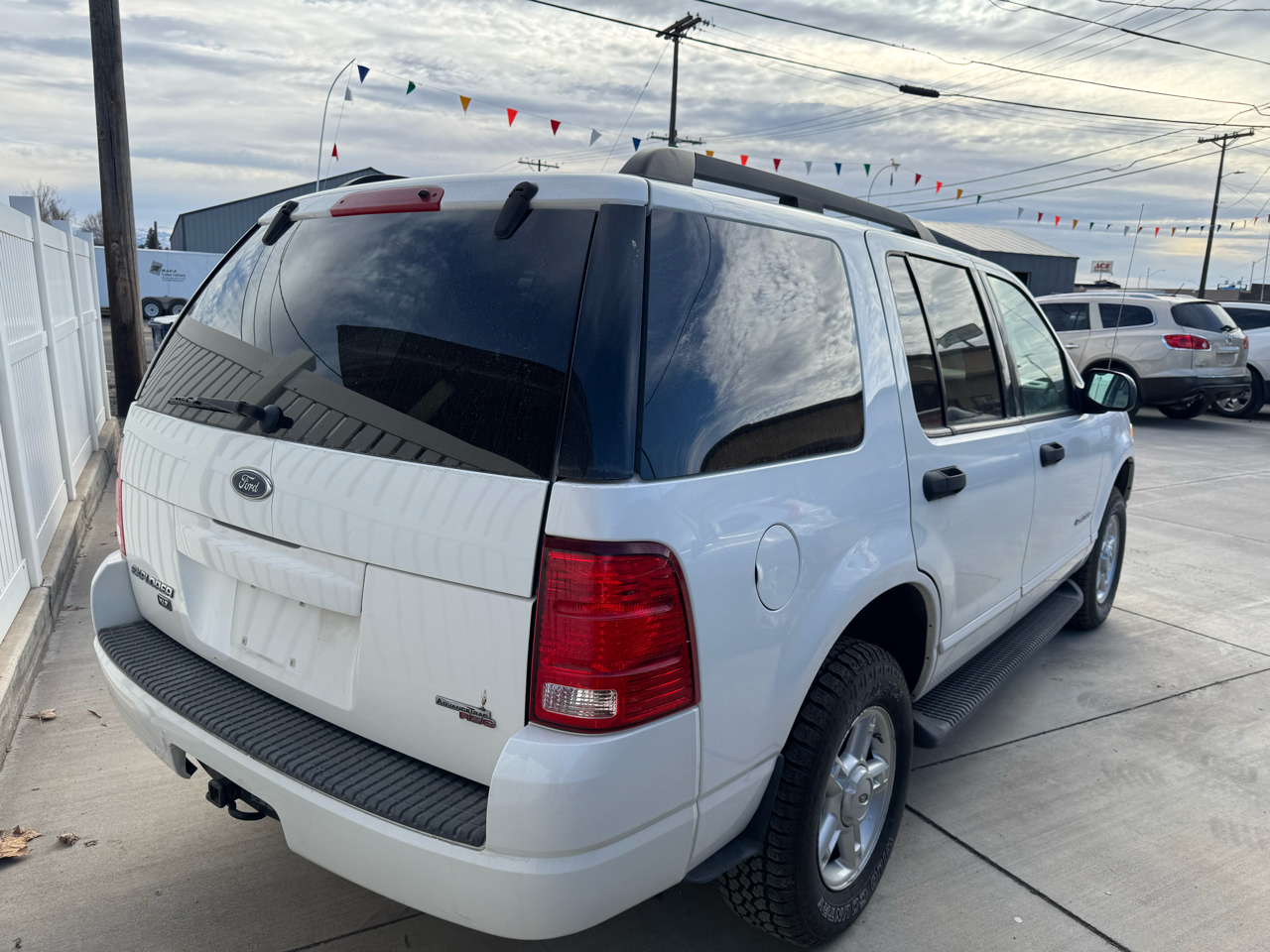 Ford Explorer XLT 4.0L 4WD 2005