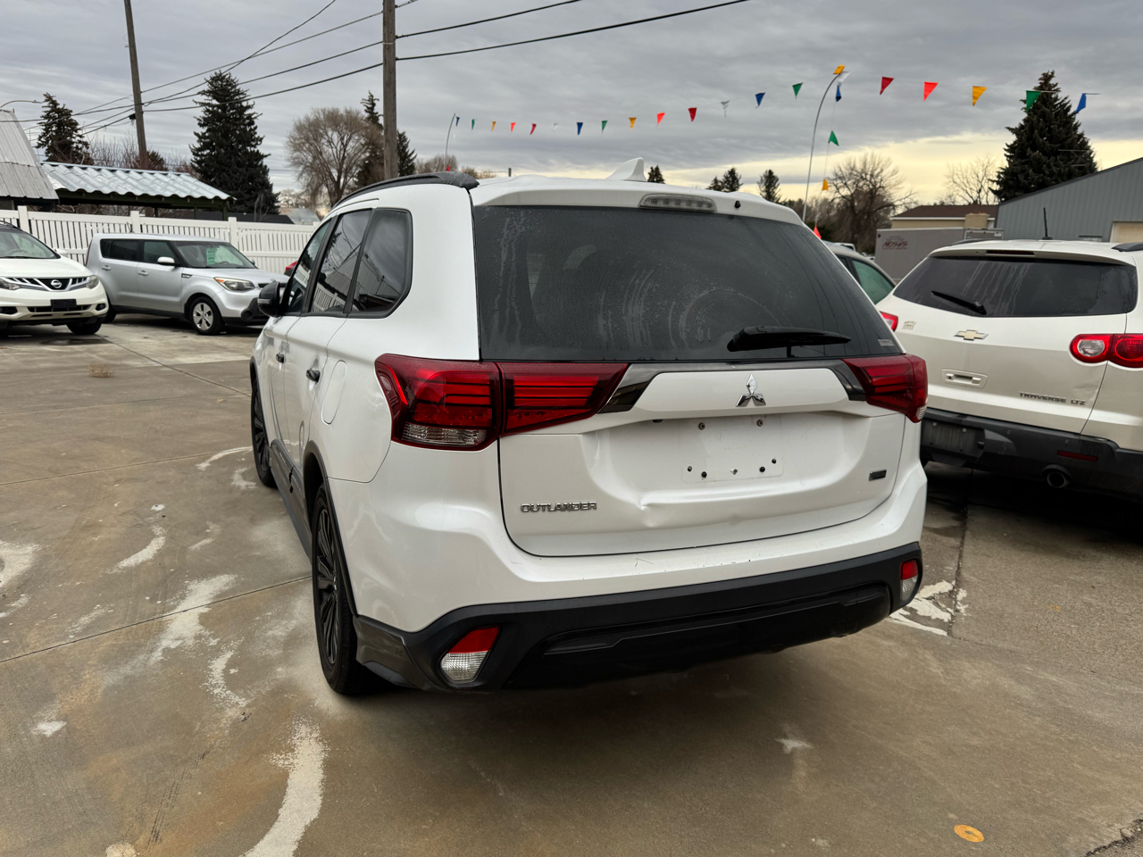 Mitsubishi Outlander SEL AWD 2020
