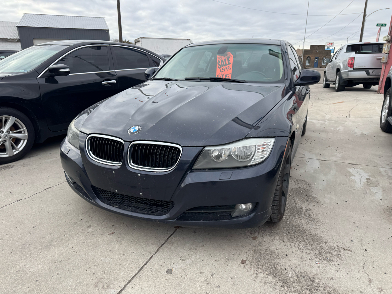 BMW 3-Series 328i xDrive 2010