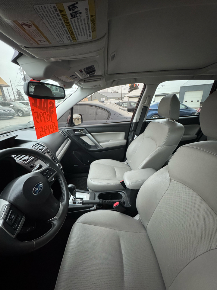 Subaru Forester 2.5i Touring 2016