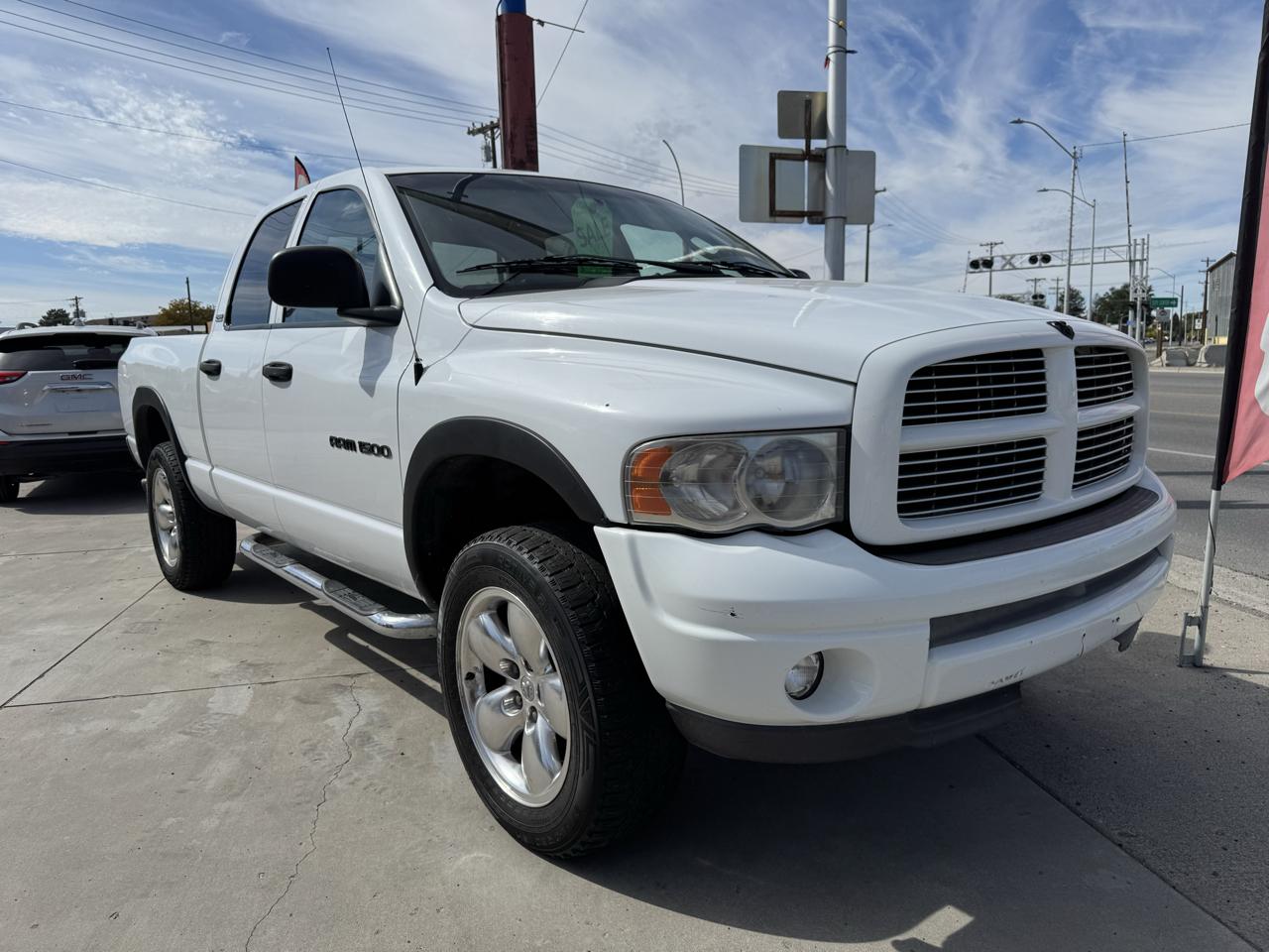 Dodge Ram 1500 ST Quad Cab Short Bed 4WD 2002