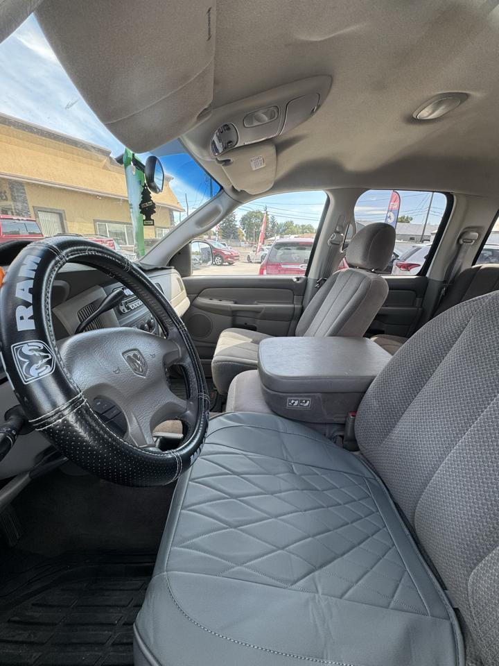 Dodge Ram 1500 ST Quad Cab Short Bed 4WD 2002