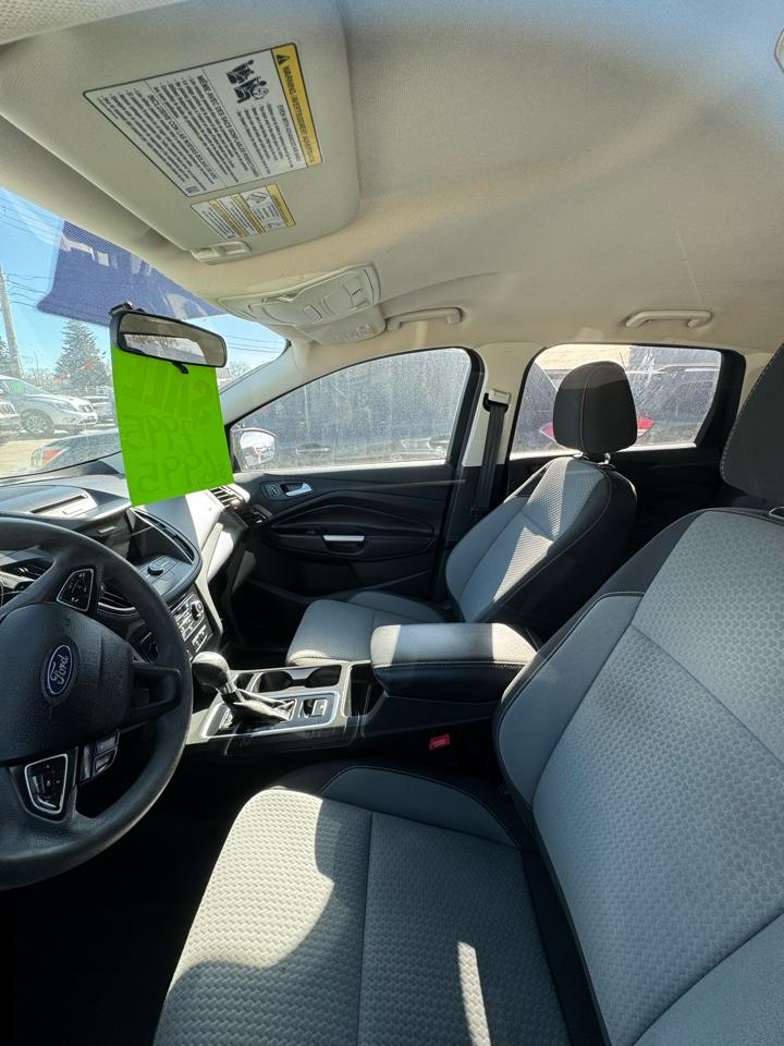 Ford Escape SE FWD 2017