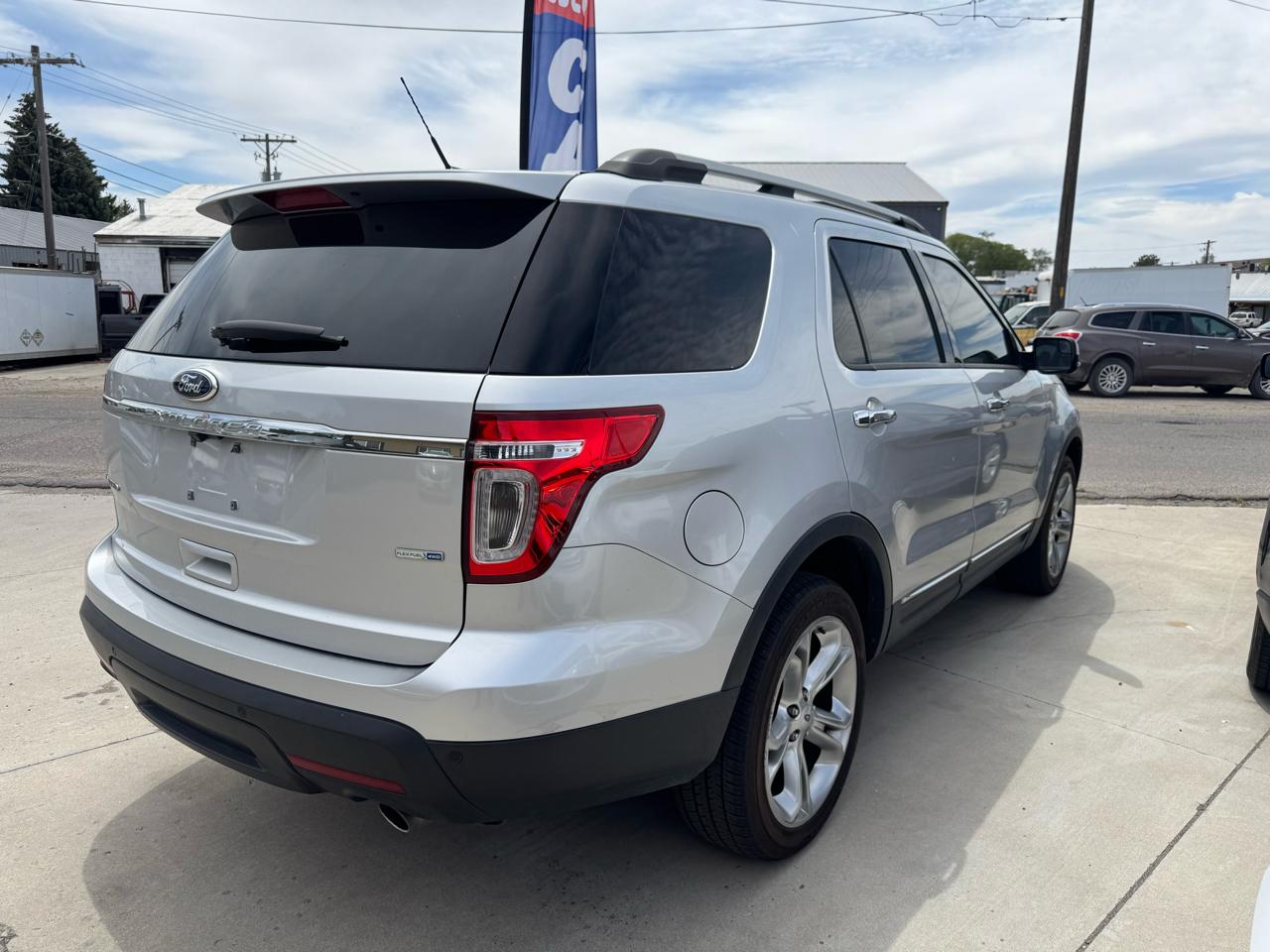 Ford Explorer Limited 4WD 2013
