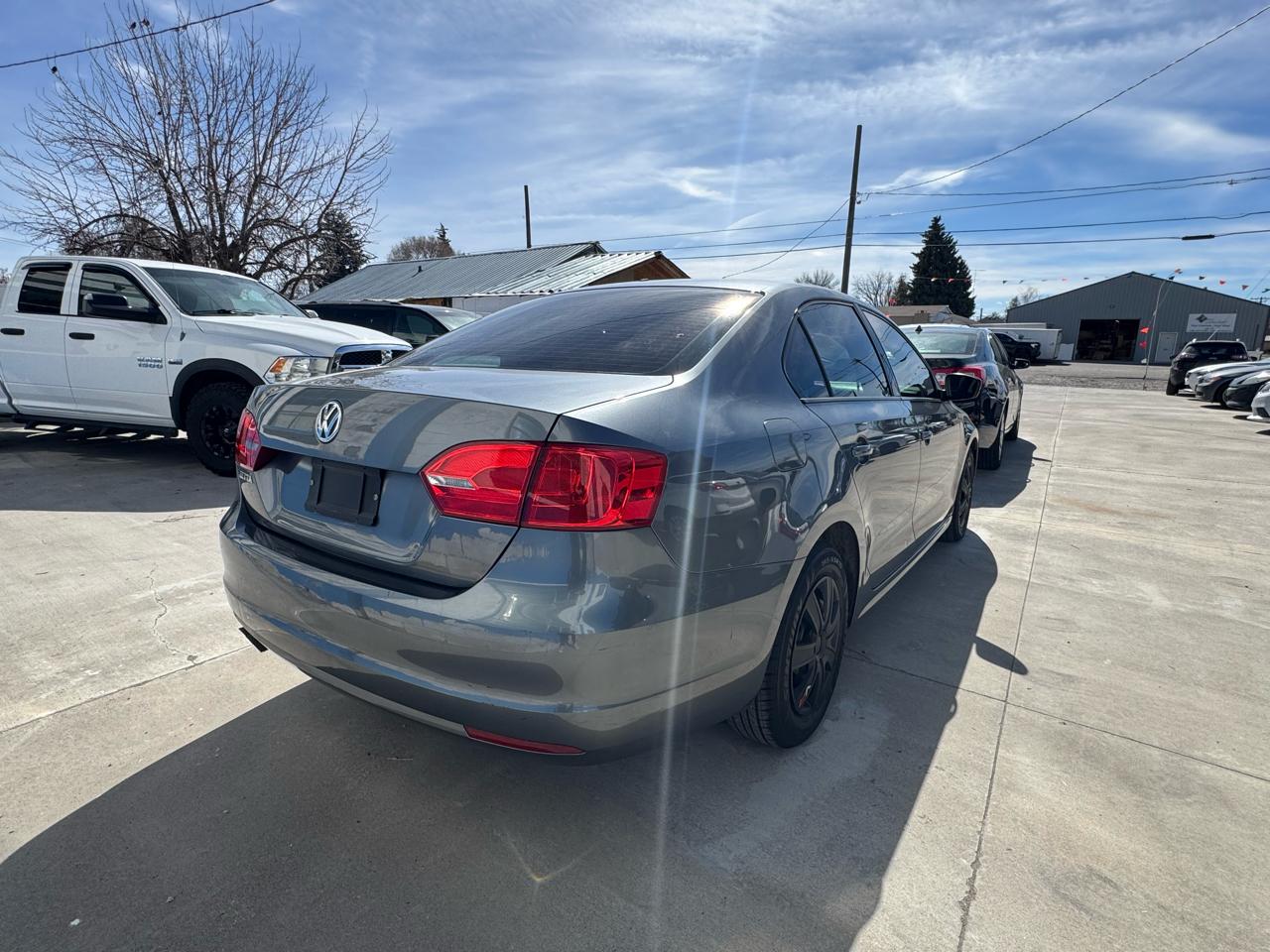 Volkswagen Jetta S 2013