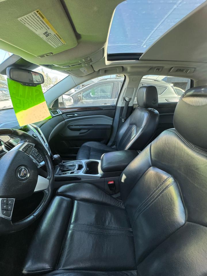 Cadillac SRX Luxury Collection AWD 2010