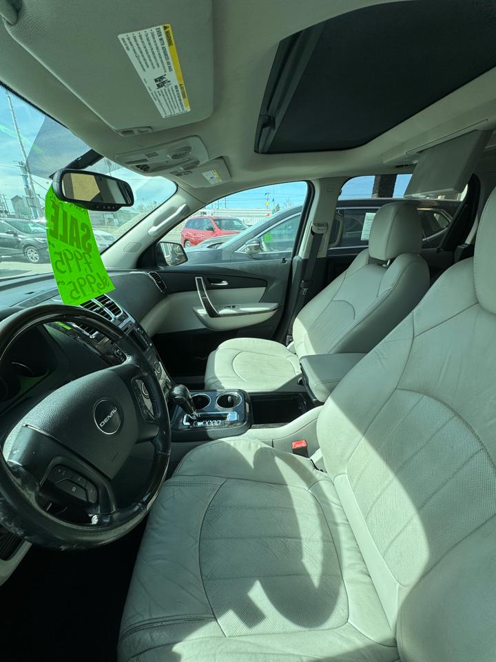 GMC Acadia Denali AWD 2012