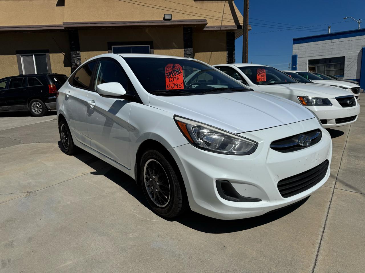 Hyundai Accent GLS 4-Door 6A 2015