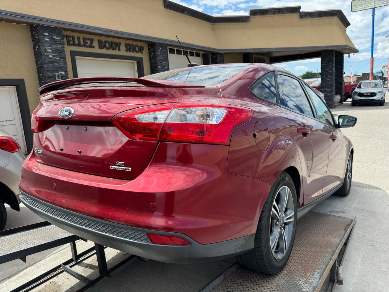 Ford Focus SE Sedan 2014