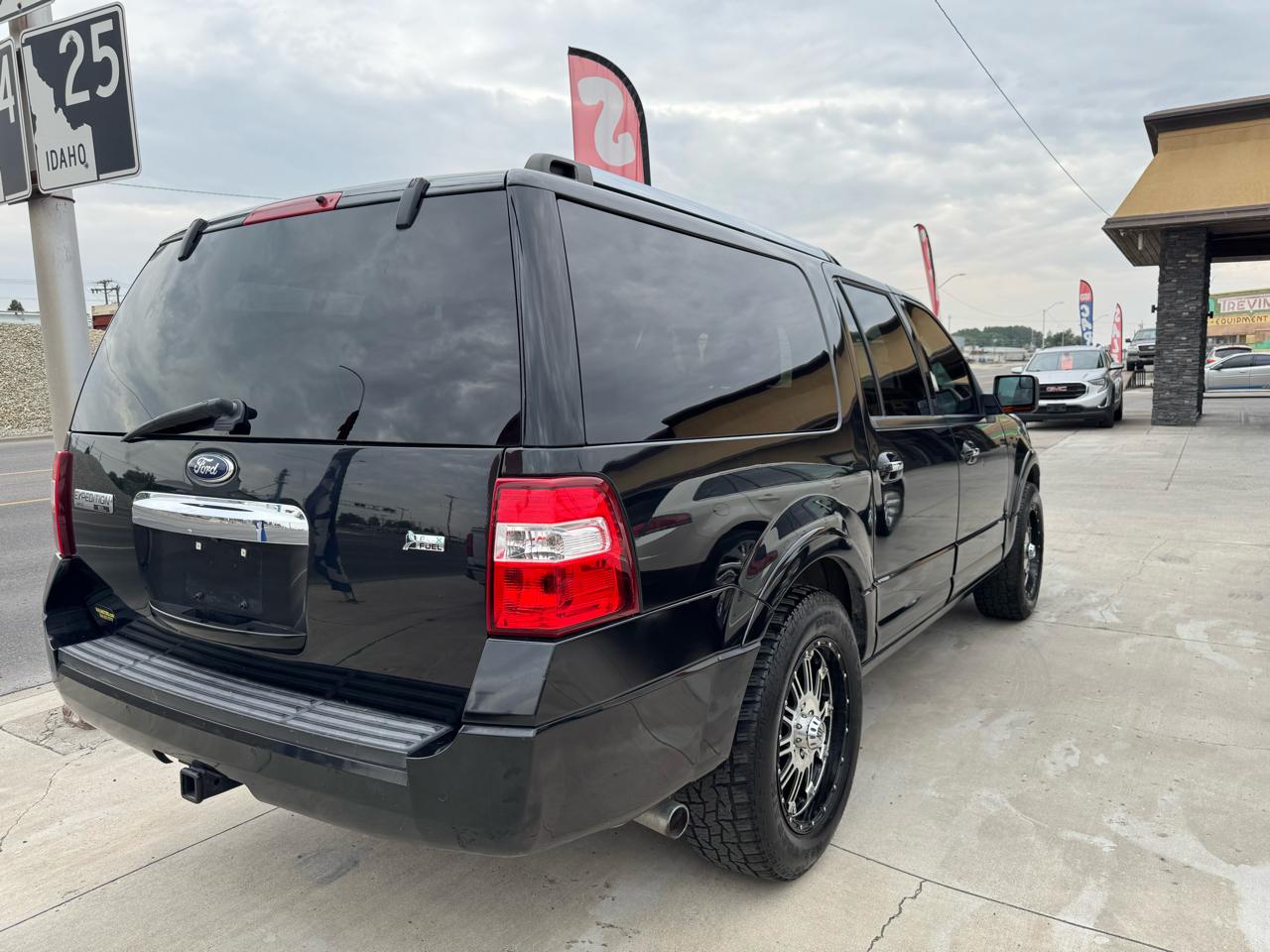 Ford Expedition EL Limited 2WD 2013