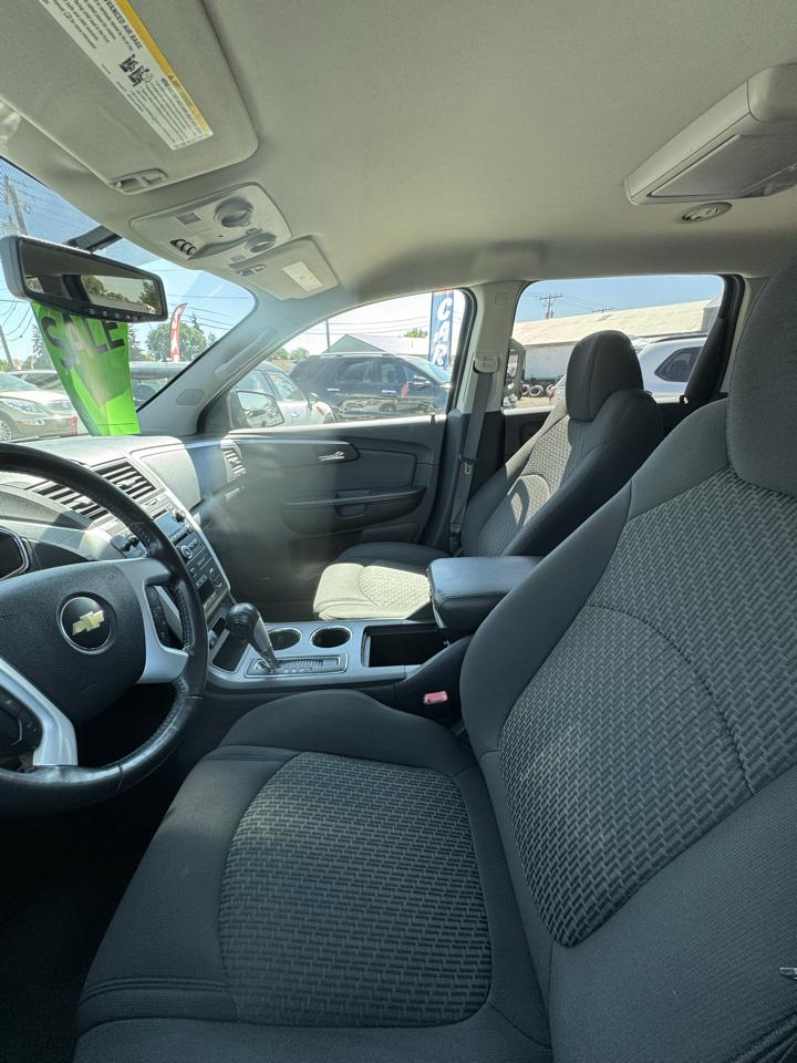 Chevrolet Traverse LT2 AWD 2010