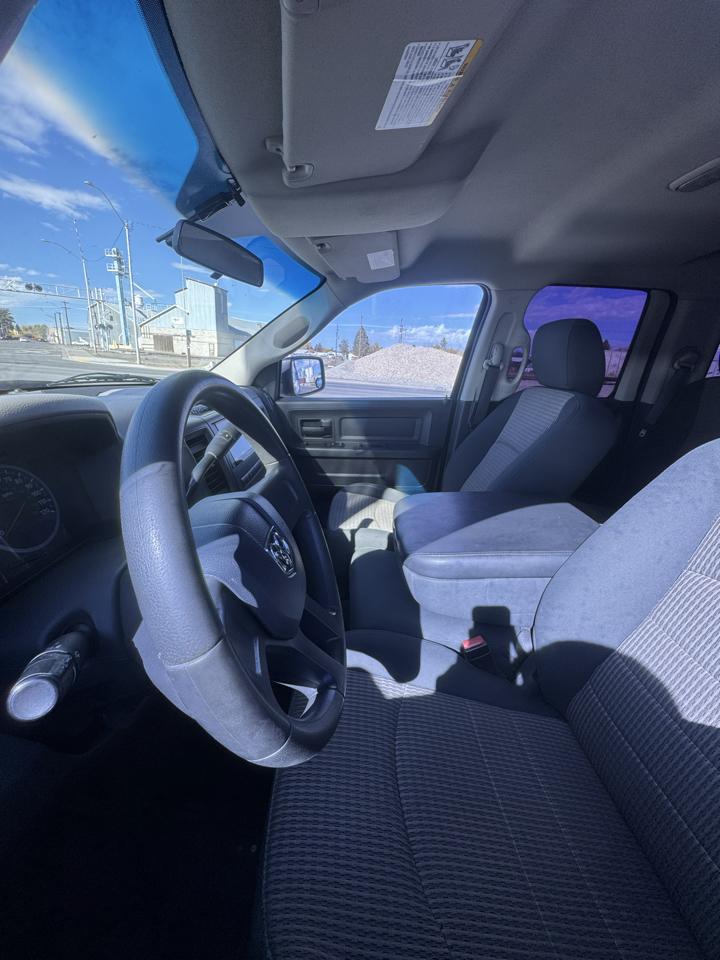 RAM 1500 SLT Quad Cab 4WD 2011