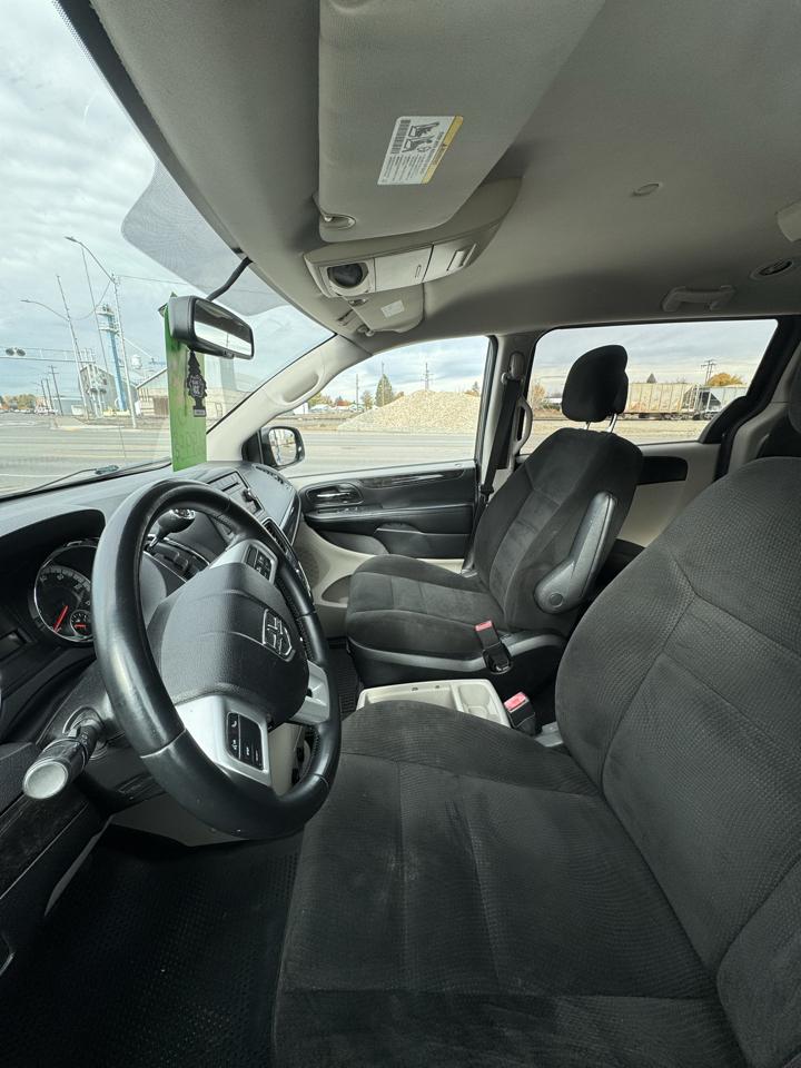 Dodge Grand Caravan SE 2015