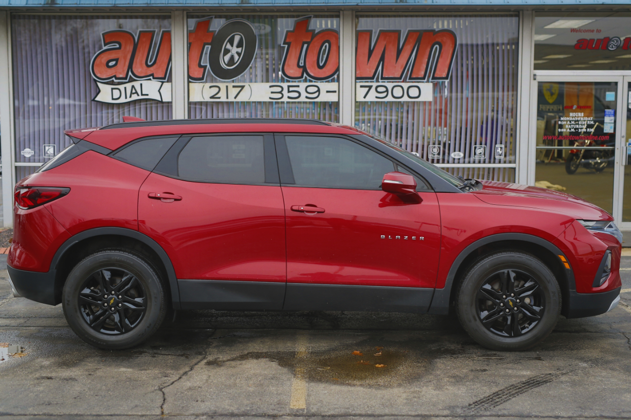 Chevrolet Blazer AWD 4dr w/2LT 2019
