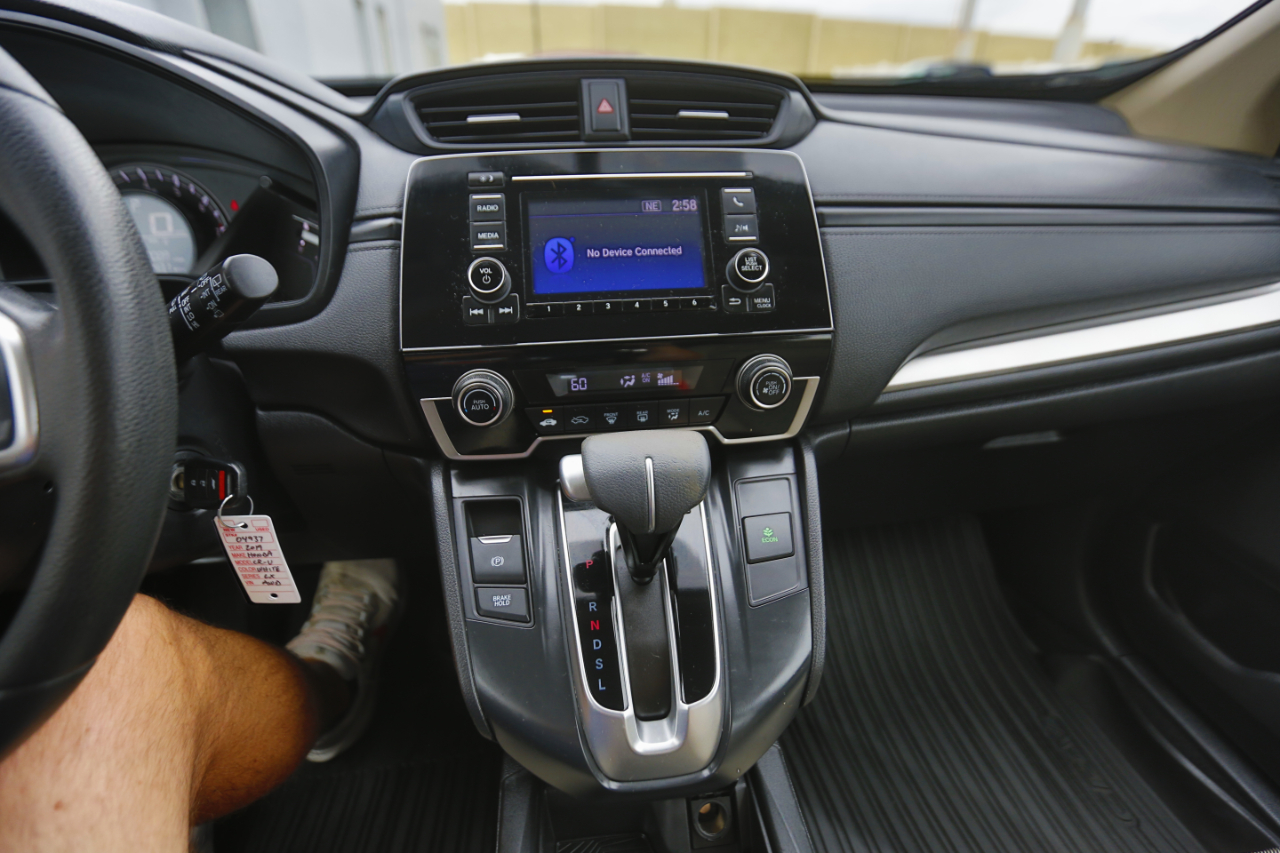 2019 Honda CR-V LX photo 7