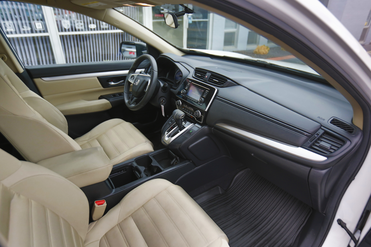 2019 Honda CR-V LX photo 18