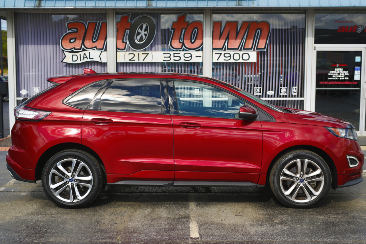 2015 Ford Edge Sport photo 17