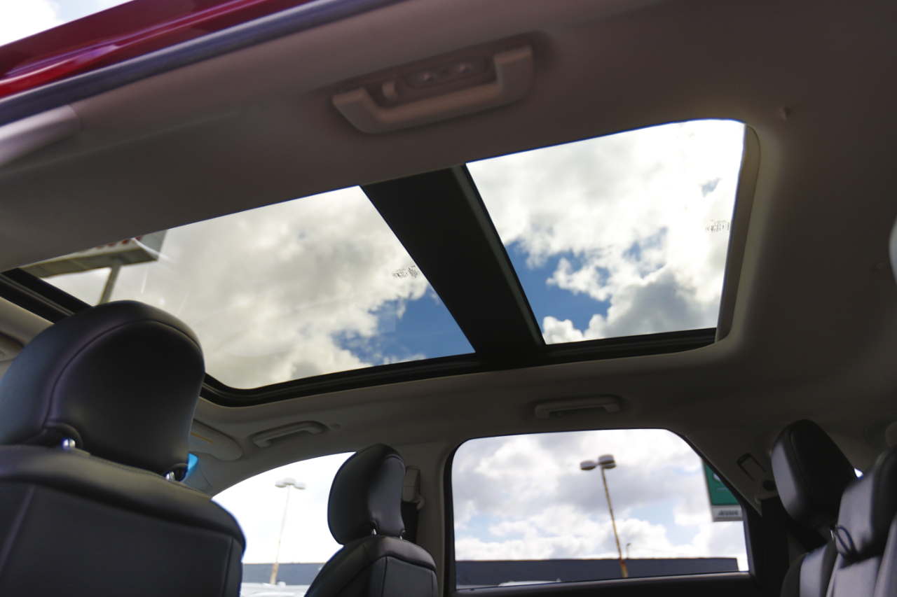 2015 Ford Edge Sport photo 11