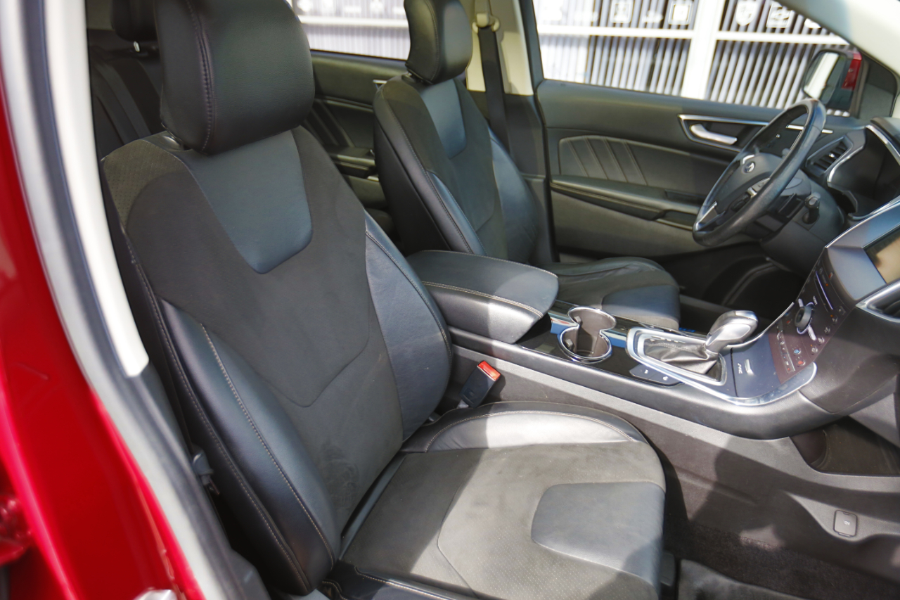 2015 Ford Edge Sport photo 20