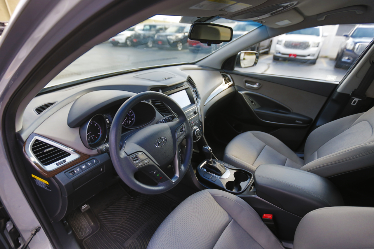 2017 Hyundai Santa Fe Sport photo 3