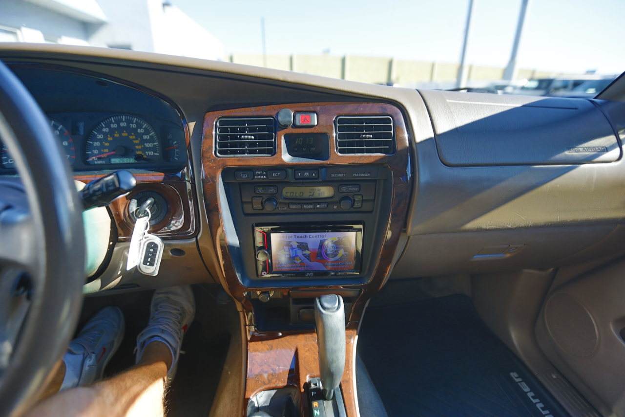 2002 Toyota 4Runner Limited photo 7