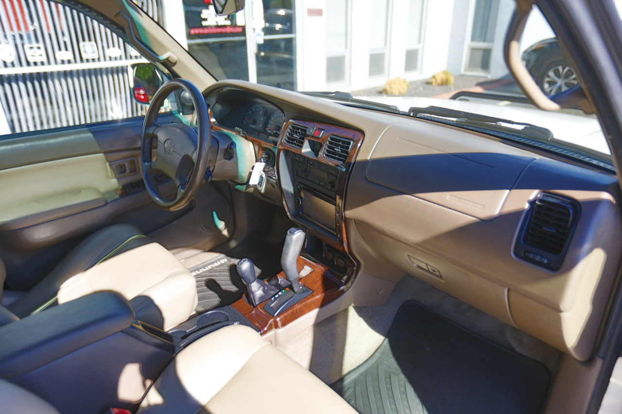 2002 Toyota 4Runner Limited photo 20
