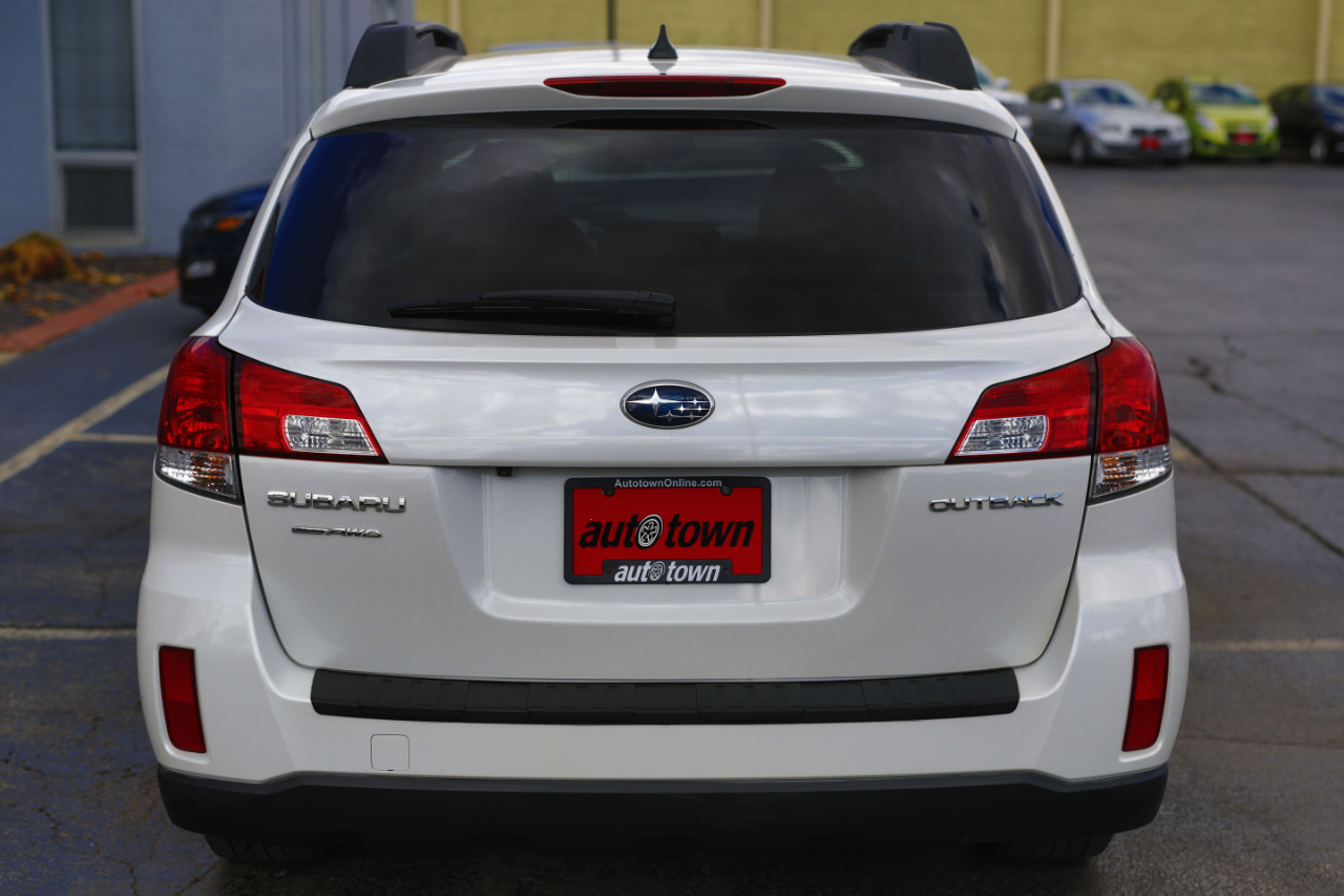 Subaru Outback 4dr Wgn H4 Auto 2.5i Limited 2014 Subaru Outback 4dr Wgn H4 Auto 2.5i Limited 2014