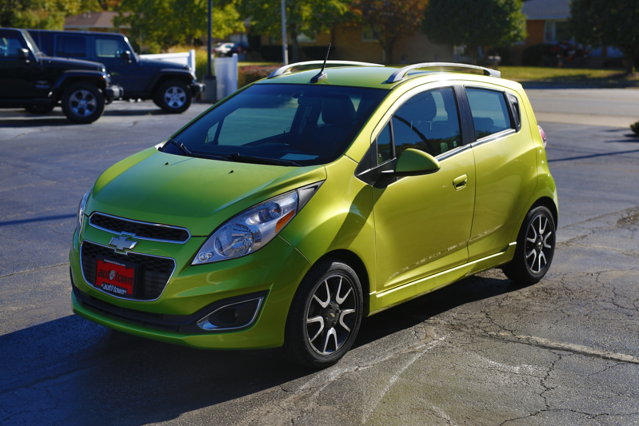 Chevrolet Spark 5dr HB Auto LT w/2LT 2013 Chevrolet Spark 5dr HB Auto LT w/2LT 2013
